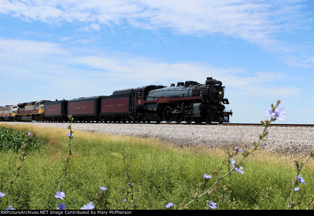 Canadian Pacific 2816